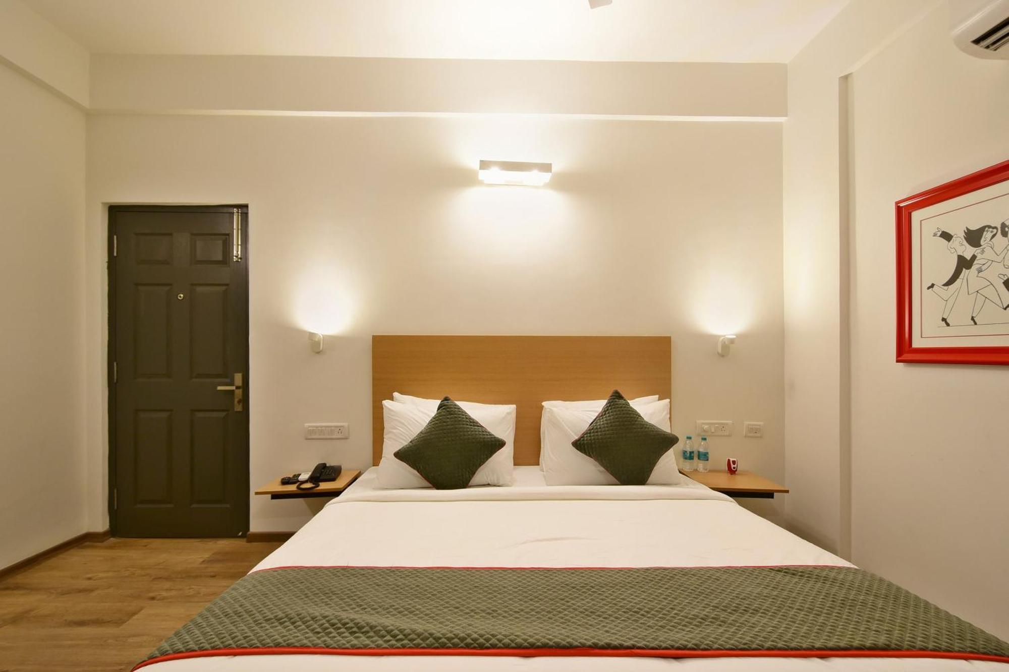 Hotel Townhouse Airport Road Yelahanka Exterior foto