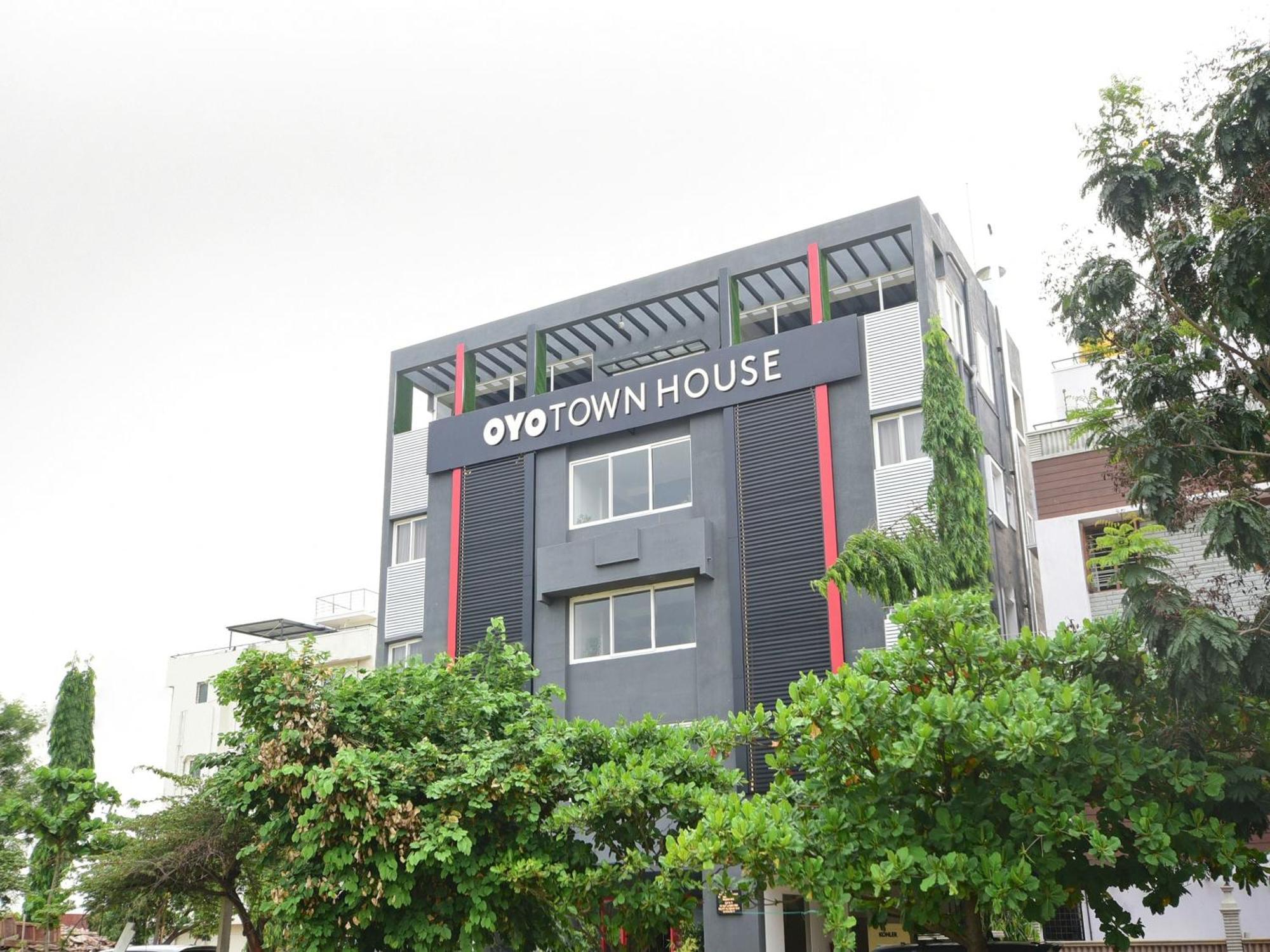 Hotel Townhouse Airport Road Yelahanka Exterior foto