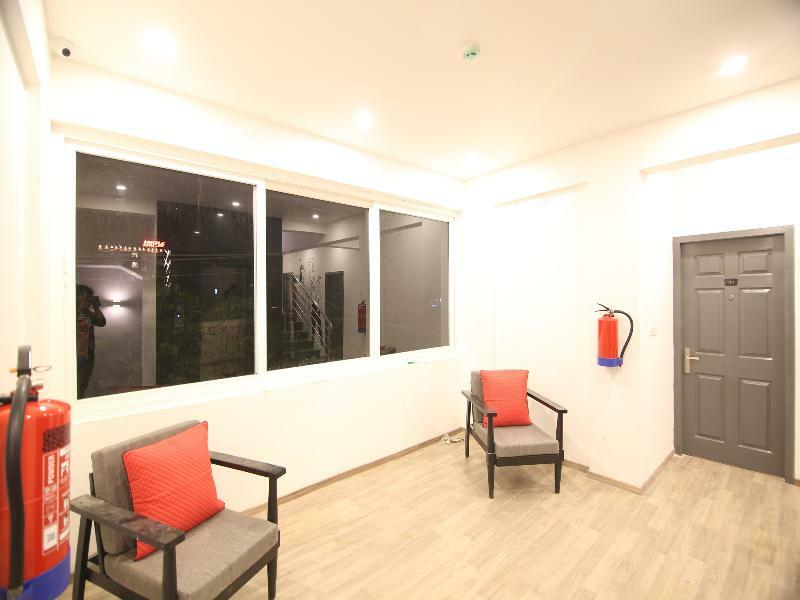 Hotel Townhouse Airport Road Yelahanka Exterior foto