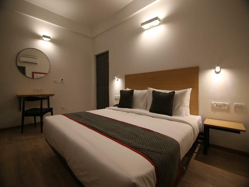Hotel Townhouse Airport Road Yelahanka Exterior foto